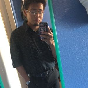 Meet your Posher, Mark